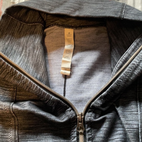Lululemon jacket - Picture 2 of 3